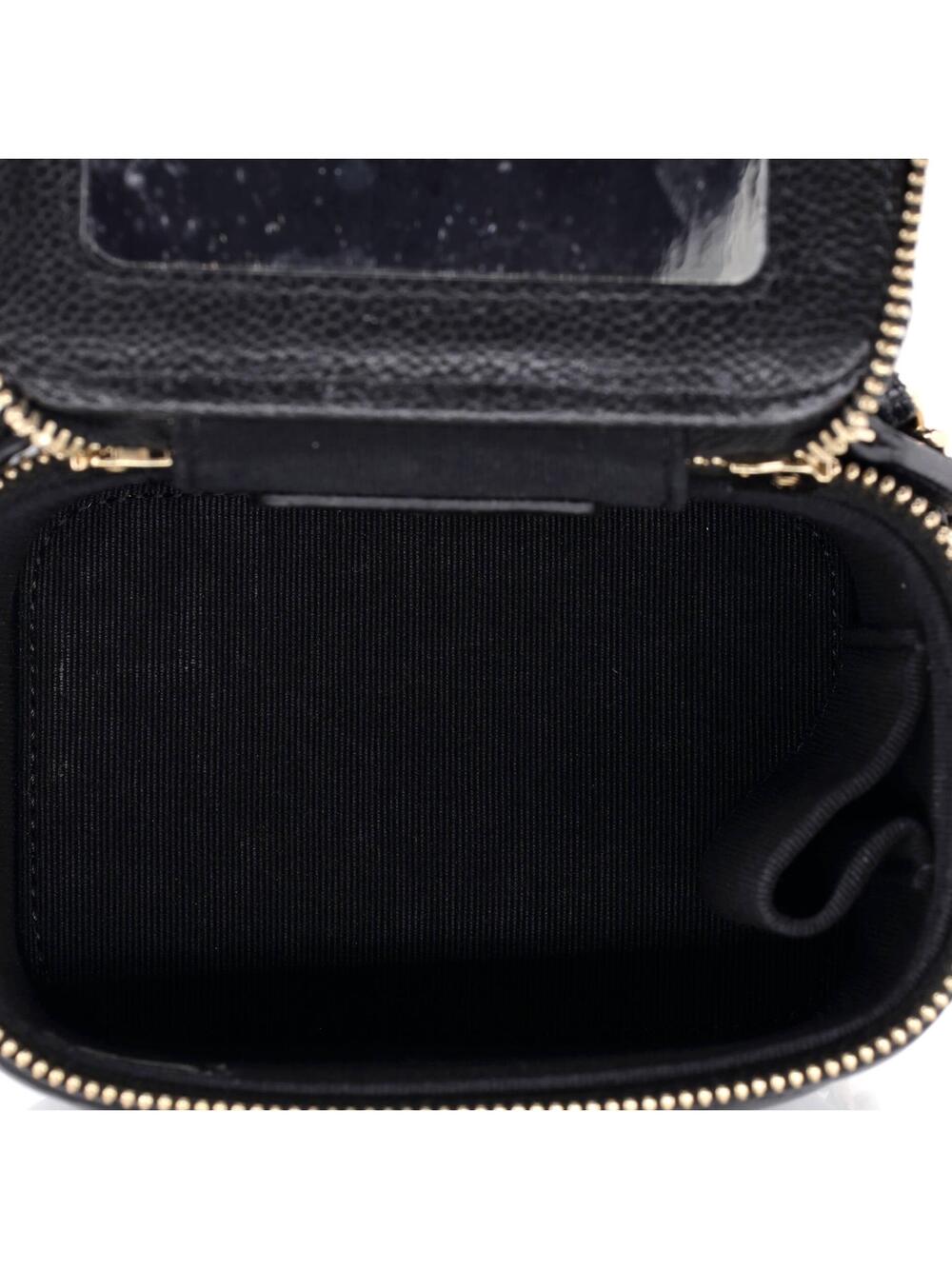 Chanel Tiny Cc Link Vanity Case With #279005C41B - Picture 5 of 6